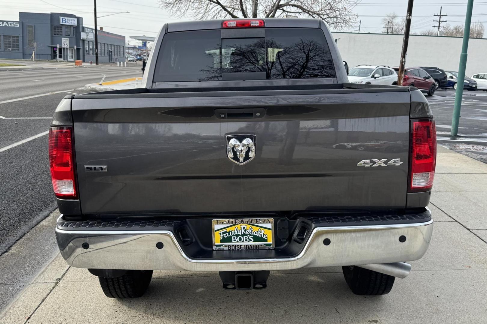 2014 Granite Crystal Metallic Clearcoat /Gray RAM 2500 Mega Cab SLT (3C6UR5MJ2EG) with an V8 6.4 liter engine, Automatic 6 Speed transmission, located at 2304 W. Main St., Boise, ID, 83702, (208) 342-7777, 43.622105, -116.218658 - Updated Stinger Audio! Apple Car Play/Android Auto! - Photo#1