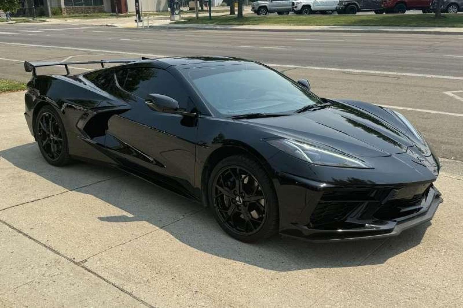 2020 Black /Black CHEVROLET CORVETTE 3LT Z51 (1G1Y82D47L5) with an 6.2L V8 DI, HIGH-OUTPUT engine, 8-speed dual clutch, includes manual and auto mode transmission, located at 2304 W. Main St., Boise, ID, 83702, (208) 342-7777, 43.622105, -116.218658 - Photo#2