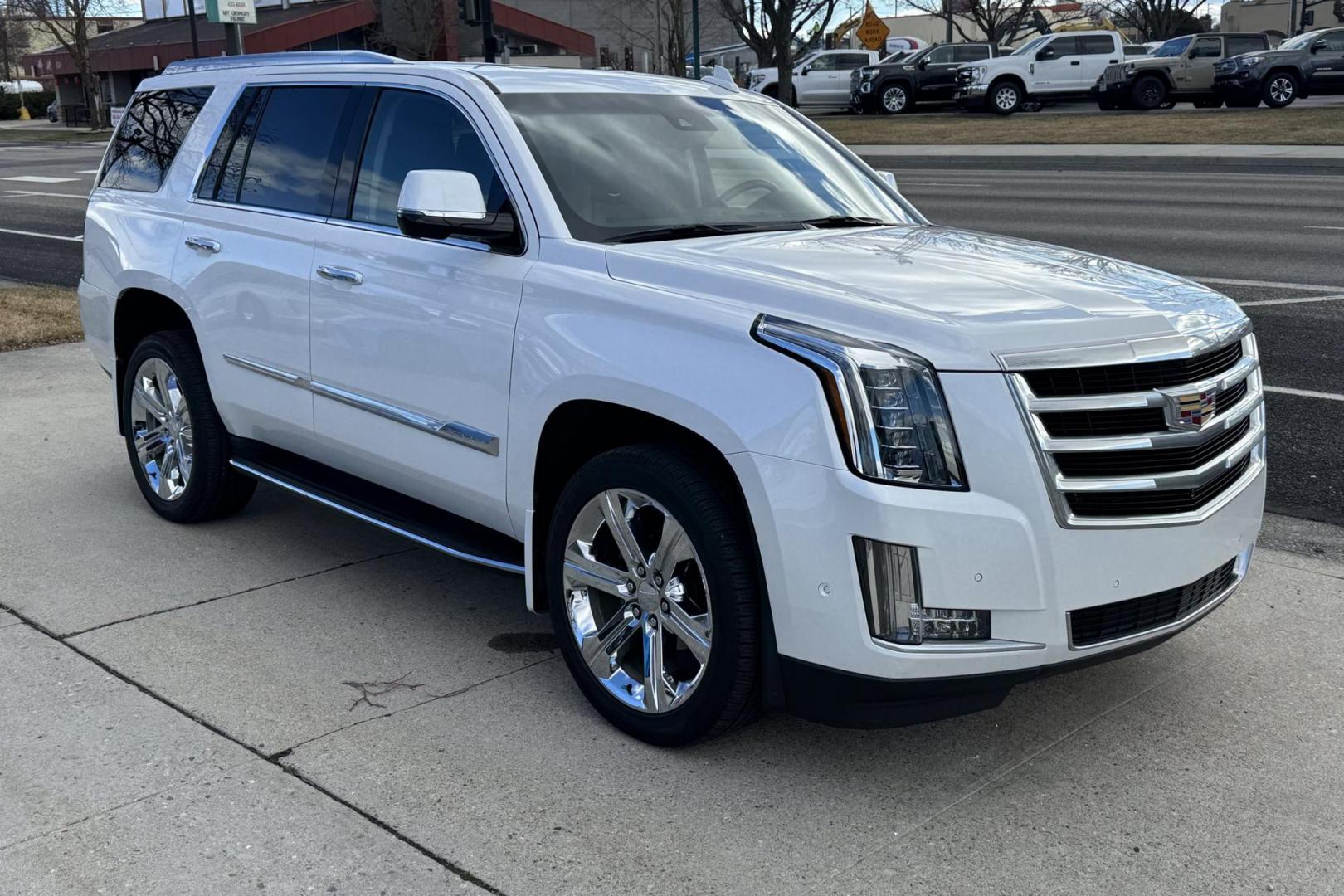 2017 Crystal White Tricoat /Black Cadillac Escalade Luxury (1GYS4BKJ9HR) with an V8 6.2 Liter engine, Automatic 8 Speed transmission, located at 2304 W. Main St., Boise, ID, 83702, (208) 342-7777, 43.622105, -116.218658 - Pristine Escalade! - Photo#2