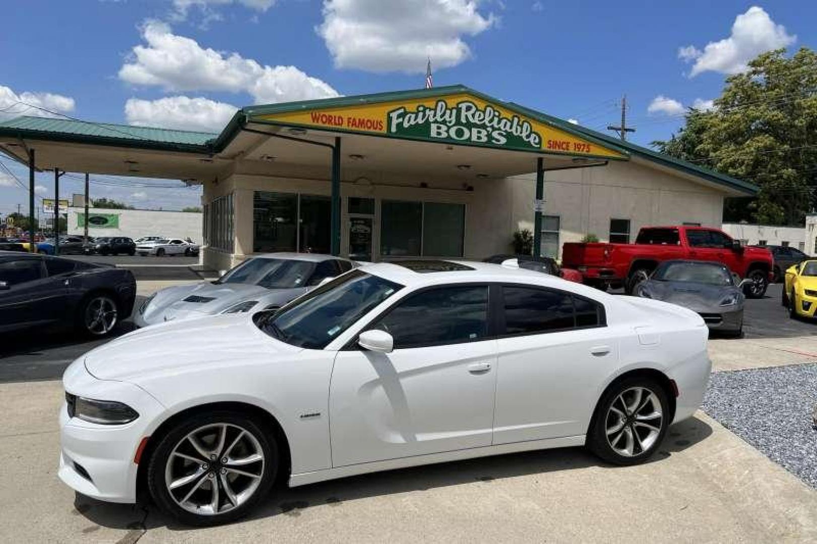 2015 White Knuckle /Black DODGE CHARGER ROAD/TRACK (2C3CDXCT9FH) with an 5.7L V8 HEMI MDS VVT engine, 8-Speed Automatic (8HP70) transmission, located at 2304 W. Main St., Boise, ID, 83702, (208) 342-7777, 43.622105, -116.218658 - 2015 DODGE - Photo#0