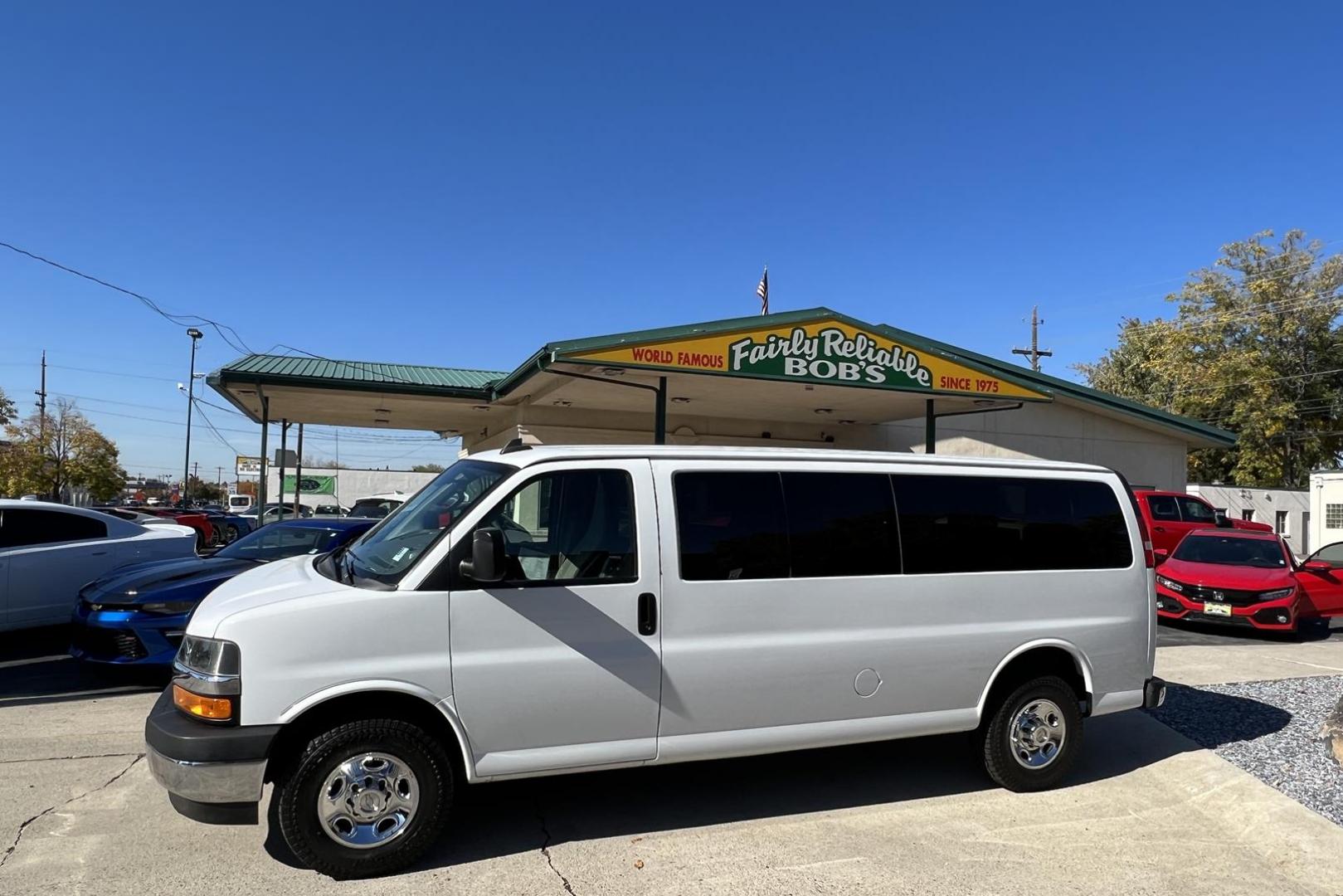 2019 Summit White /Gray CHEVROLET EXPRESS PASSENGER LT (1GAZGPFG3K1) with an VORTEC 6.0L V8 SFI FLEXFUEL engine, 8-speed automatic, electronically controlled with transmission, located at 2304 W. Main St., Boise, ID, 83702, (208) 342-7777, 43.622105, -116.218658 - 2019 CHEVROLET - Photo#0