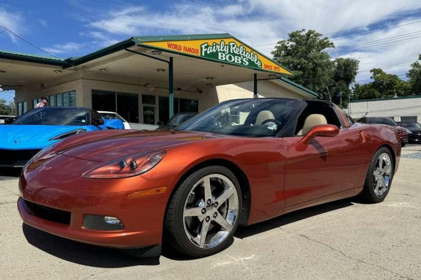 2005 Daytona Sunset Orange /Cashmere CHEVROLET CORVETTE BASE (1G1YY24U555) with an 6.0L LS2 V8 SFI engine, Automatic transmission, located at 2304 W. Main St., Boise, ID, 83702, (208) 342-7777, 43.622105, -116.218658 - Photo#0