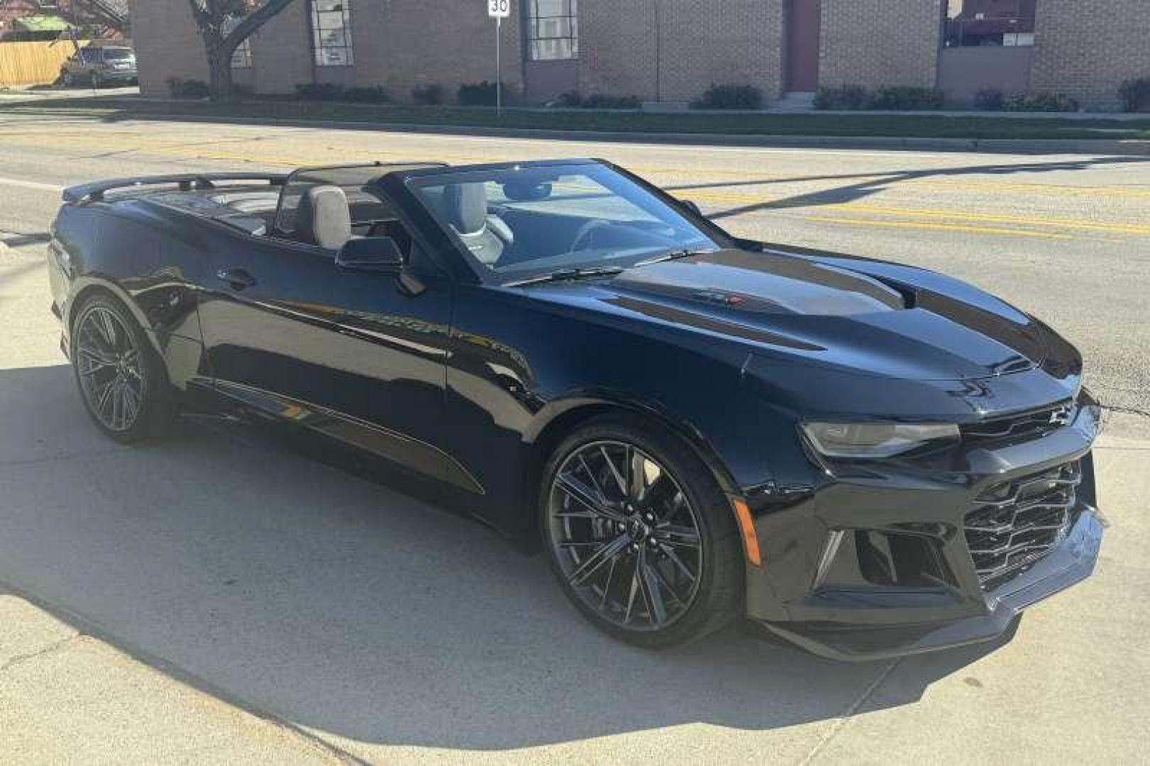 2022 Black /Black Chevrolet Camaro ZL1 Convertible (1G1FK3D67N0) with an V8 6.2 Liter Supercharged engine, Automatic transmission, located at 2304 W. Main St., Boise, ID, 83702, (208) 342-7777, 43.622105, -116.218658 - Photo#2