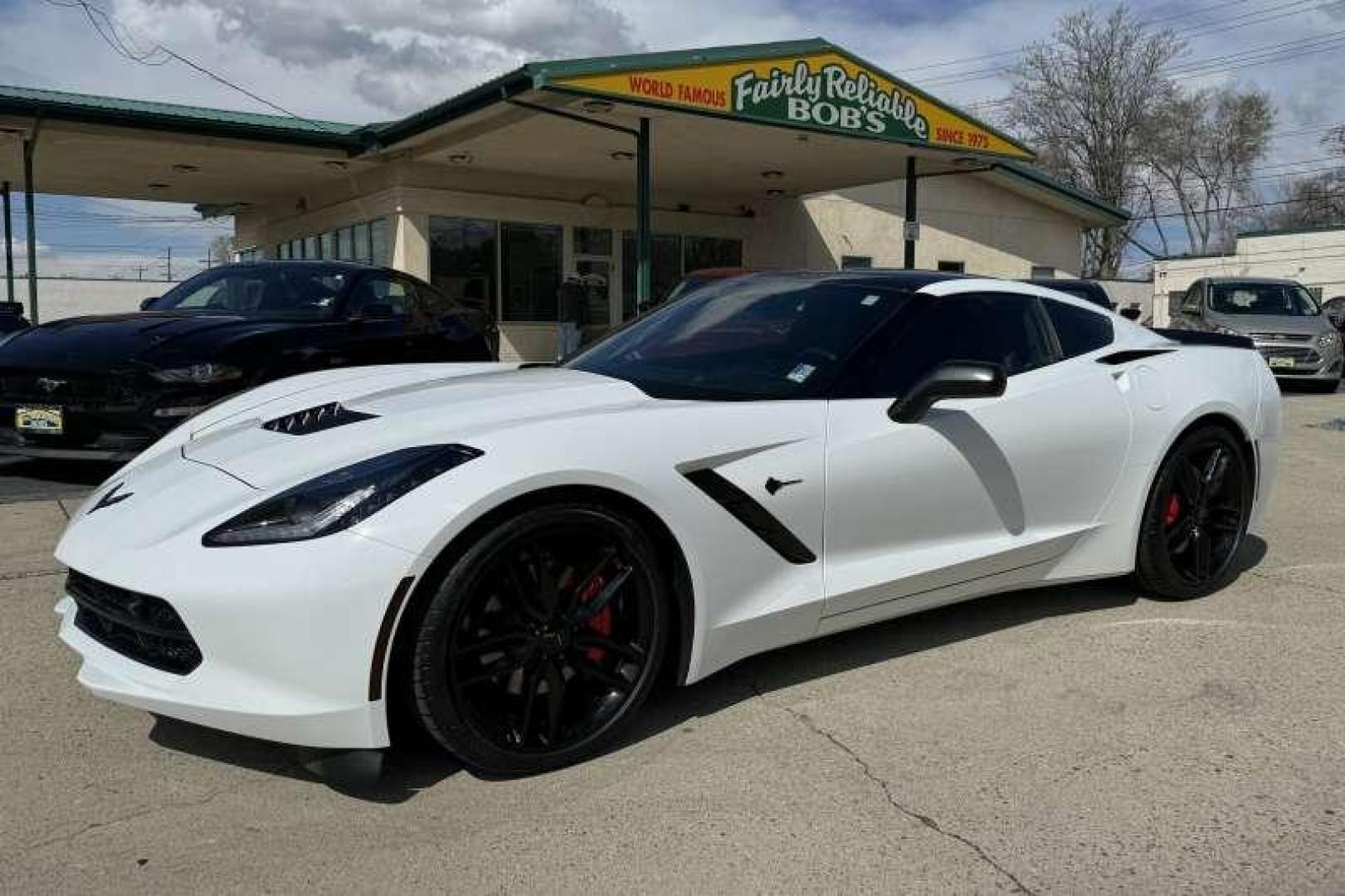 2016 Arctic White /Black CHEVROLET CORVETTE 3LT (1G1YF2D75G5) with an 6.2L (376 CI) V8 DI engine, Automatic transmission, located at 2304 W. Main St., Boise, ID, 83702, (208) 342-7777, 43.622105, -116.218658 - 2016 CHEVROLET - Photo#13