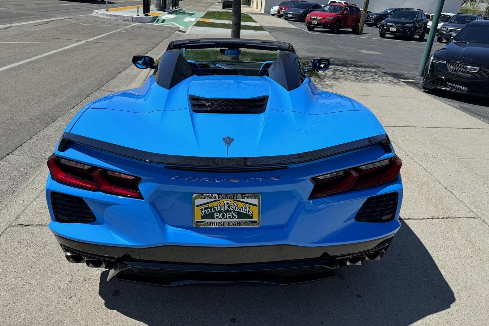 2022 Rapid Blue /Tension With Twilight Blue Dipped Chevrolet Corvette Stingray 3LT (1G1YC3D44N5) with an V8 6.2 Liter engine, Automatic 8 Speed transmission, located at 2304 W. Main St., Boise, ID, 83702, (208) 342-7777, 43.622105, -116.218658 - 3LT C8 Convertible! Clean! - Photo#2