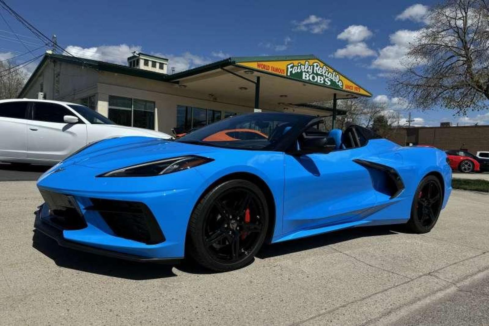 2022 Rapid Blue /Tension With Twilight Blue Dipped CHEVROLET CORVETTE 3LT (1G1YC3D44N5) with an 6.2L V8 DI, HIGH-OUTPUT engine, TRANSMISSION, 8-SPEED DUAL CLUTCH, INCLUDES MANUAL transmission, located at 2304 W. Main St., Boise, ID, 83702, (208) 342-7777, 43.622105, -116.218658 - 2022 CHEVROLET - Photo#0