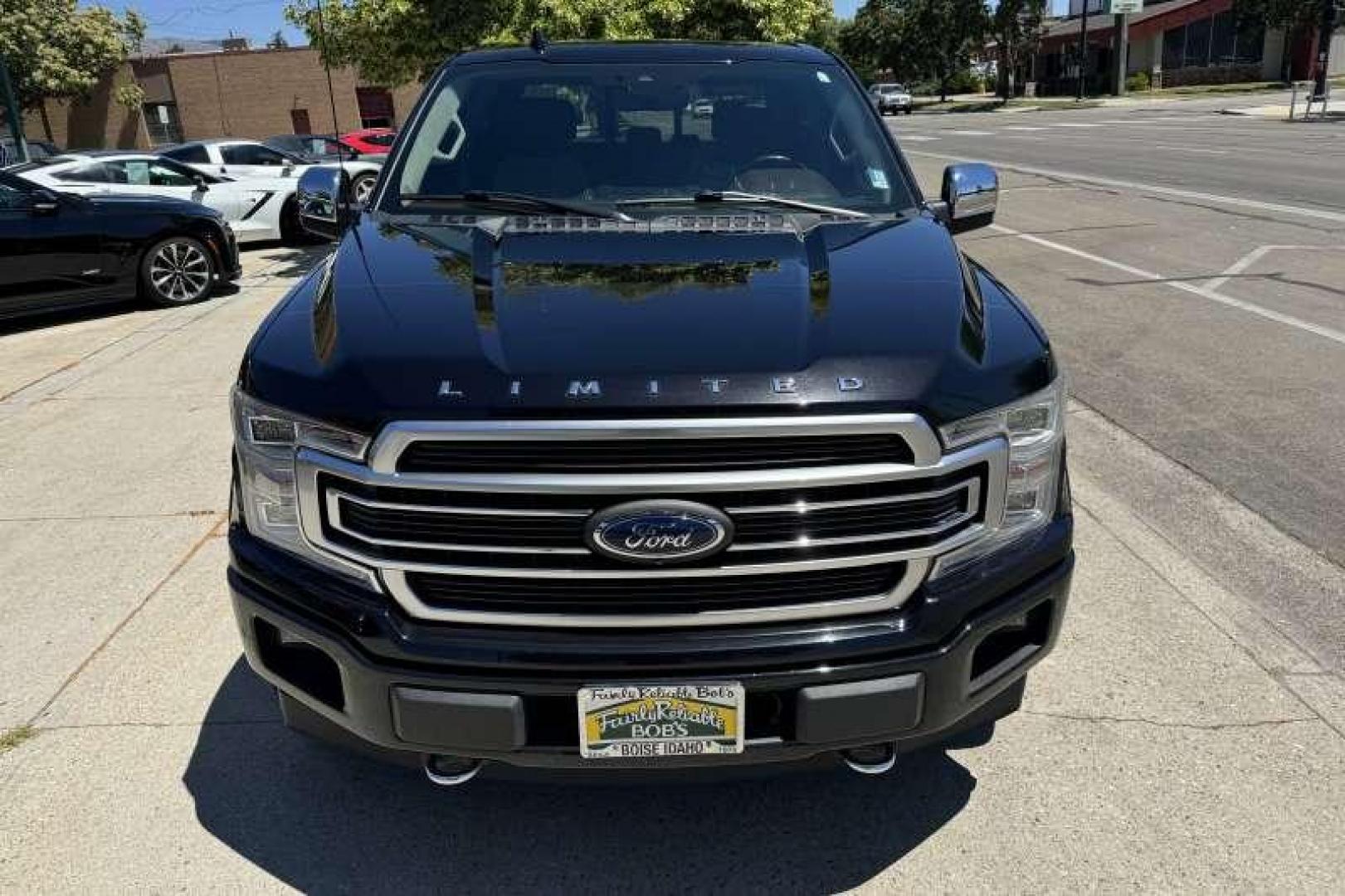 2019 Black /Tan FORD F-150 Limited (1FTEW1EG9KF) with an 3.5L V6 ECOBOOST HIGH OUTPUT engine, ELECTRONIC 10-SPEED AUTOMATIC transmission, located at 2304 W. Main St., Boise, ID, 83702, (208) 342-7777, 43.622105, -116.218658 - 2019 FORD - Photo#4