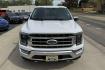 2021 Oxford White /Black FORD F-150 Lariat (1FTFW1E85MF) with an 3.5L V6 ECOBOOST engine, ELECTRONIC 10-SPEED AUTOMATIC transmission, located at 2304 W. Main St., Boise, ID, 83702, (208) 342-7777, 43.622105, -116.218658 - 2021 FORD - Photo#3