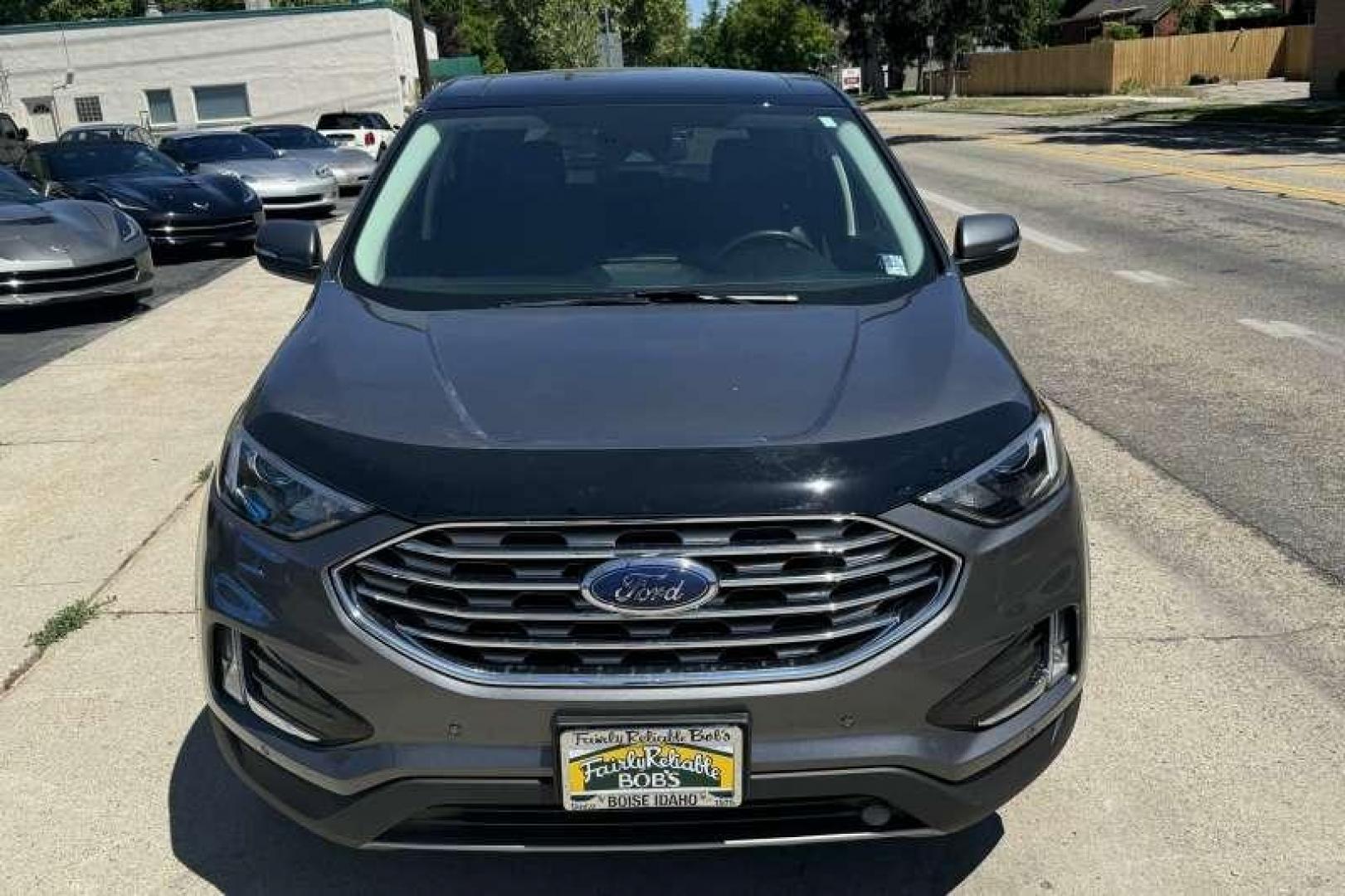 2022 Carbonized Gray Metallic /Black Ford Edge Titanium (2FMPK4K91NB) with an TWIN-SCROLL 2.0L ECOBOOST engine, Automatic 8 Speed transmission, located at 2304 W. Main St., Boise, ID, 83702, (208) 342-7777, 43.622105, -116.218658 - 2022 FORD - Photo#4