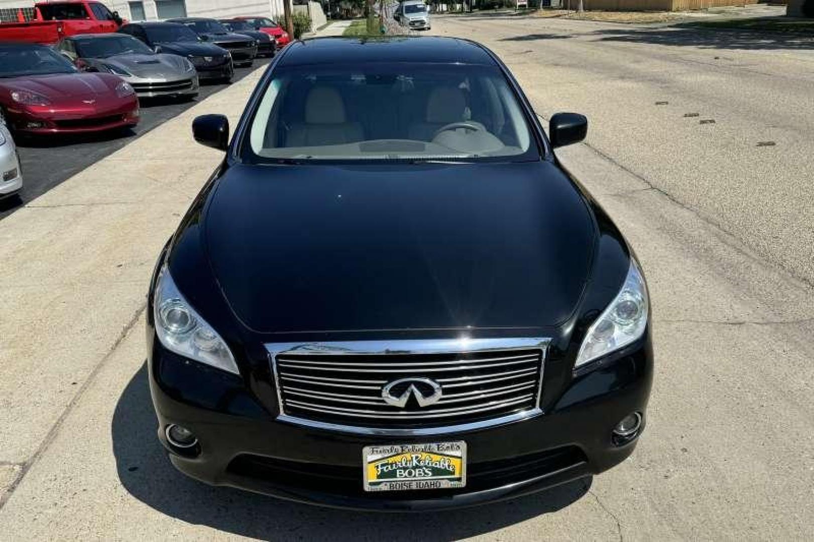 2013 Black /Tan Infiniti M37 Premium (JN1BY1AR3DM) with an 3.7L DOHC 24-valve aluminum-alloy V6 engine engine, Automatic 7 Speed transmission, located at 2304 W. Main St., Boise, ID, 83702, (208) 342-7777, 43.622105, -116.218658 - 2013 INFINITI - Photo#3