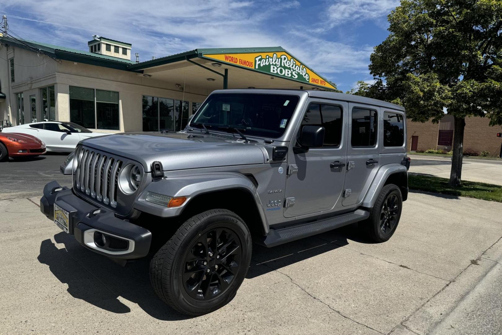 2021 Billet Silver /Black Jeep Wrangler Unlimited 4xe Sahara Unlimited Sahara (1C4JJXP6XMW) with an 2.0L I4 DOHC DI TURBO PHEV engine, Automatic 8 Speed transmission, located at 2304 W. Main St., Boise, ID, 83702, (208) 342-7777, 43.622105, -116.218658 - Enjoy Off Road with the ability to get fuel economy with your daily commute! - Photo#0