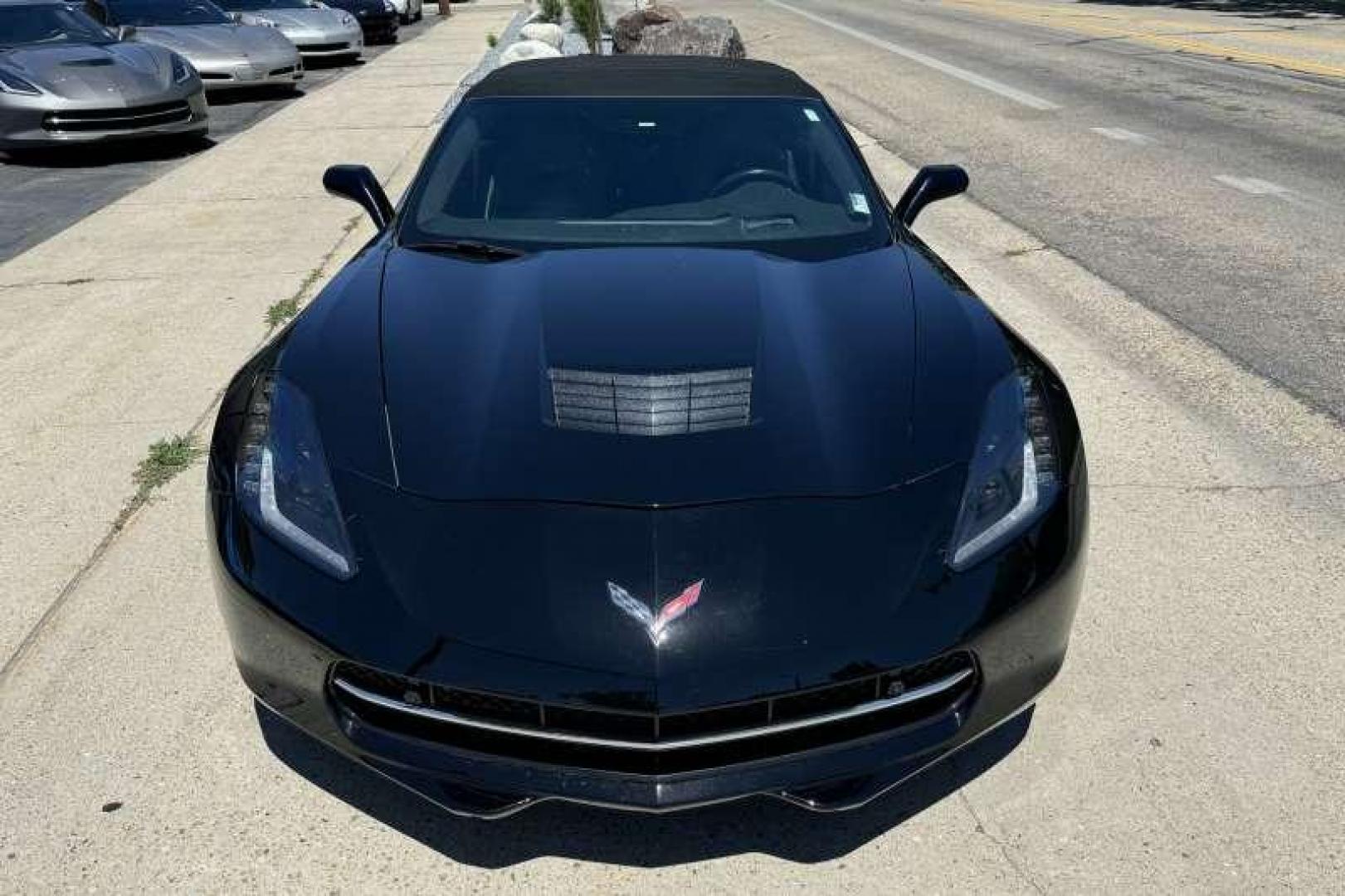 2019 Black /Black Chevrolet Corvette Stingray 3LT (1G1YF3D71K5) with an 6.2L (376 CI) V8 DI engine, Automatic 8 Speed transmission, located at 2304 W. Main St., Boise, ID, 83702, (208) 342-7777, 43.622105, -116.218658 - Photo#18