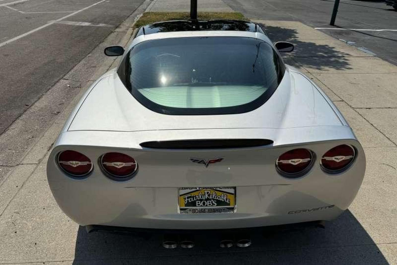 2011 Blade Silver Metallic /Black Chevrolet Corvette Z16 GRAND SPORT W/3LT (1G1YW2DW5B5) with an 6.2L V8 SFI engine, Automatic 6 Speed transmission, located at 2304 W. Main St., Boise, ID, 83702, (208) 342-7777, 43.622105, -116.218658 - 2011 CHEVROLET - Photo#19