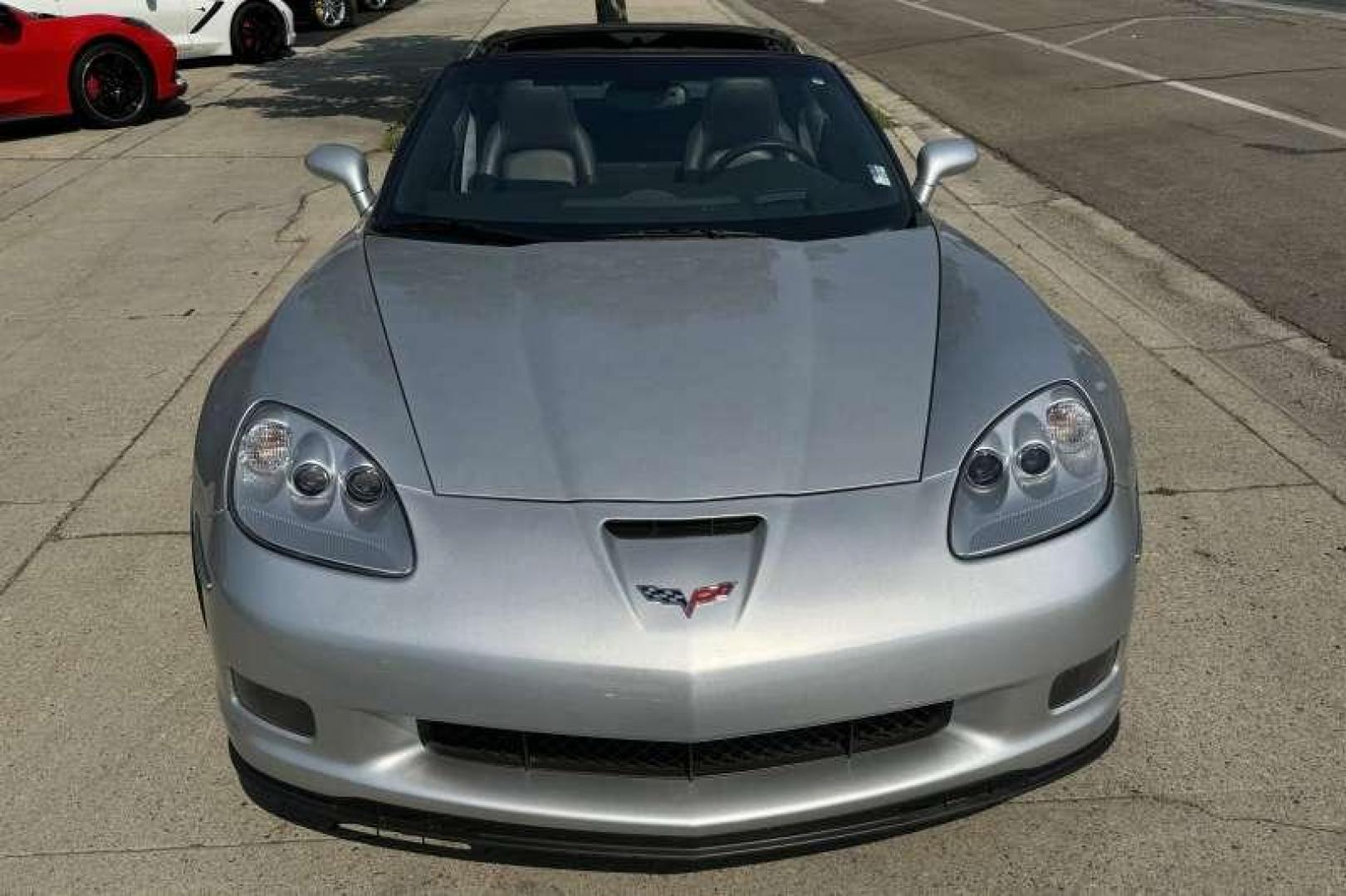 2011 Blade Silver Metallic /Black Chevrolet Corvette Z16 GRAND SPORT W/3LT (1G1YW2DW5B5) with an 6.2L V8 SFI engine, Automatic 6 Speed transmission, located at 2304 W. Main St., Boise, ID, 83702, (208) 342-7777, 43.622105, -116.218658 - 2011 CHEVROLET - Photo#3