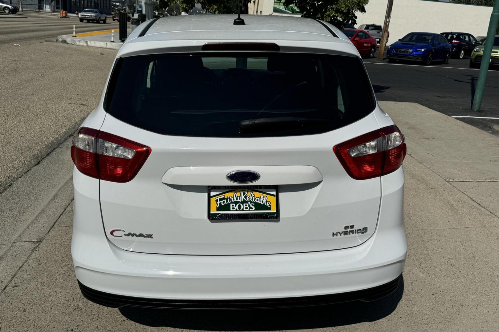 2016 Oxford White /Gray Ford C-Max Hybrid SE (1FADP5AU1GL) with an 4 Cyl 2.0 Liter Hybrid engine, Automatic transmission, located at 2304 W. Main St., Boise, ID, 83702, (208) 342-7777, 43.622105, -116.218658 - Great Fuel Economy! New Tires And Low Mileage Too! - Photo#1