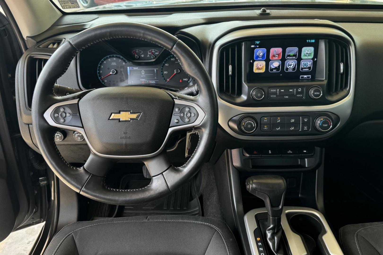 2018 Gasoline Metallic 2 /Black Chevrolet Colorado Extended Cab LT (1GCHTCEN4J1) with an V6 3.6 Liter engine, Automatic 8 Speed transmission, located at 2304 W. Main St., Boise, ID, 83702, (208) 342-7777, 43.622105, -116.218658 - Only 11k Miles! New Tires! V6, 4x4, Ready To Go! - Photo#10