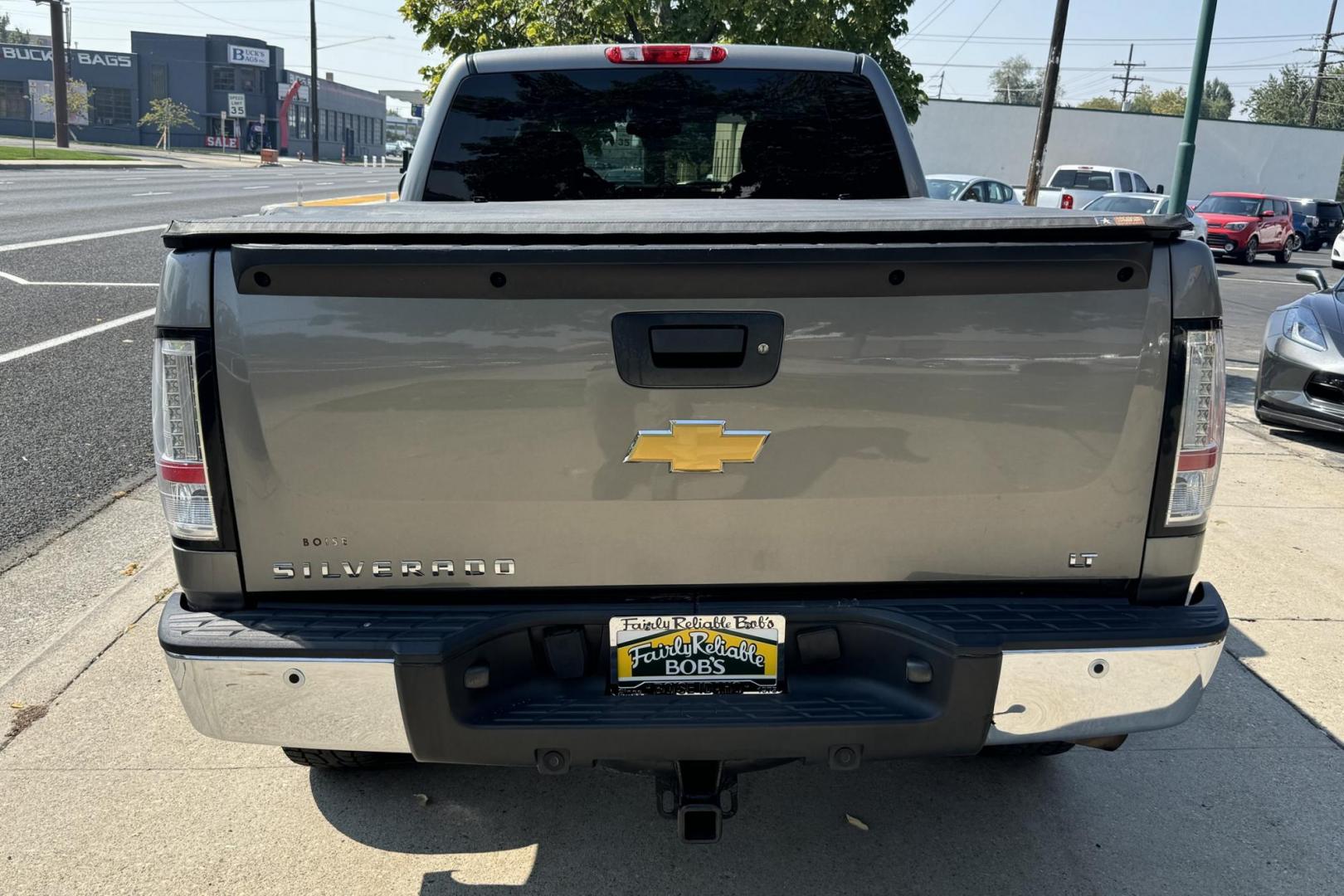 2013 Graystone Metallic /Black Chevrolet Silverado 1500 Extended Cab LT (1GCRKSE71DZ) with an V8 5.3 Liter engine, Automatic 6 Speed With Overdrive transmission, located at 2304 W. Main St., Boise, ID, 83702, (208) 342-7777, 43.622105, -116.218658 - Photo#2