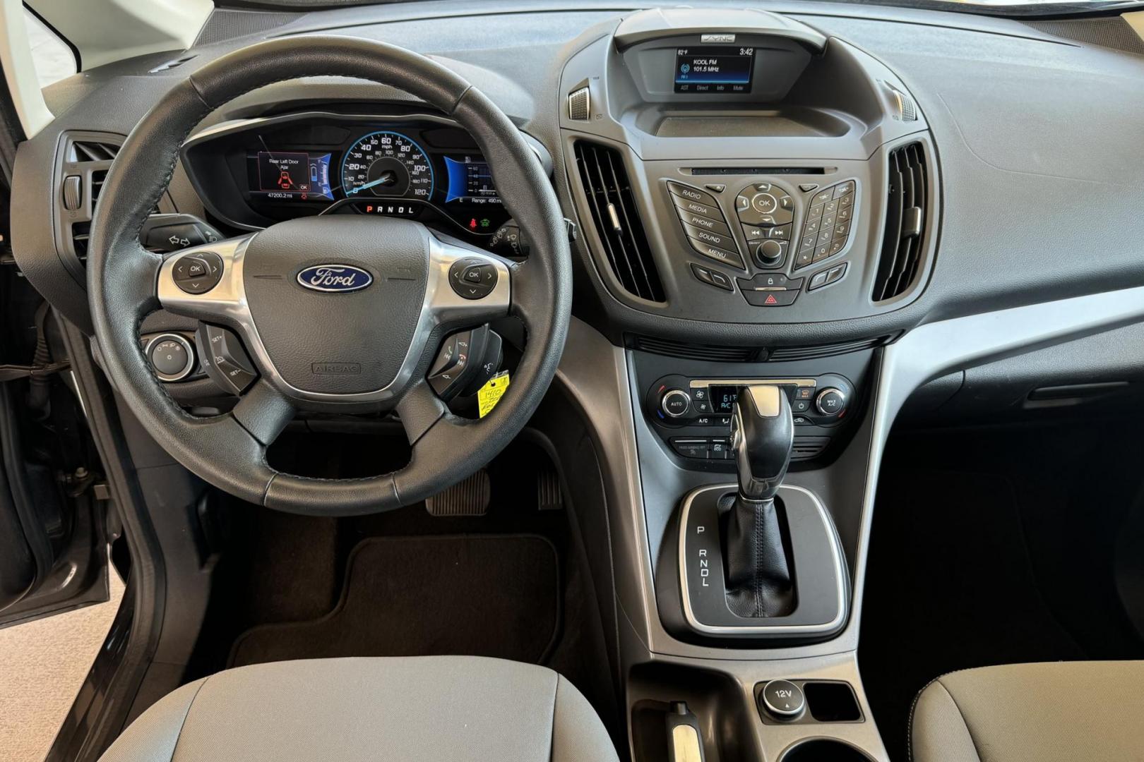 2016 Gray /Gray Ford C-Max Hybrid SE (1FADP5AU8GL) , Automatic transmission, located at 2304 W. Main St., Boise, ID, 83702, (208) 342-7777, 43.622105, -116.218658 - Great Fuel Economy! Proven Powertrain! New Tires Too! - Photo#4