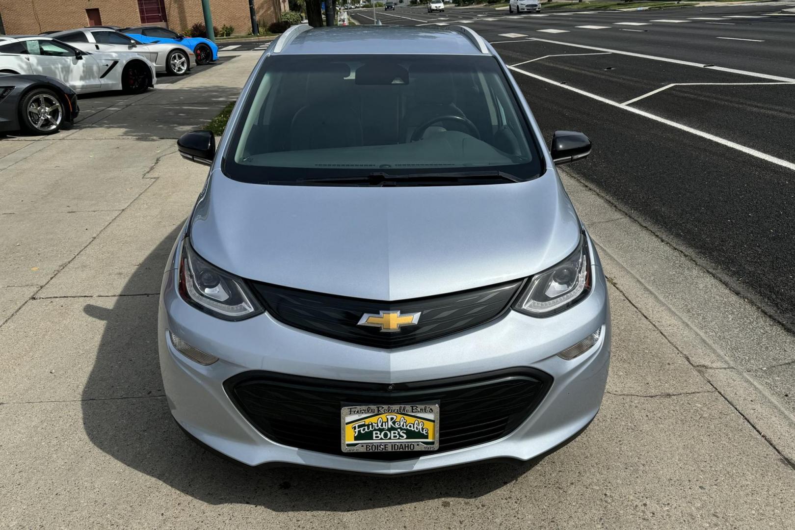 2018 Arctic Blue /Dark Galvanized Gray Chevrolet Bolt Premier Premier (1G1FX6S03J4) with an 60 kWh engine, Automatic transmission, located at 2304 W. Main St., Boise, ID, 83702, (208) 342-7777, 43.622105, -116.218658 - Recall Complete! A Lot Of Remaining Battery Warranty! New Tires! Highly Optioned! - Photo#3