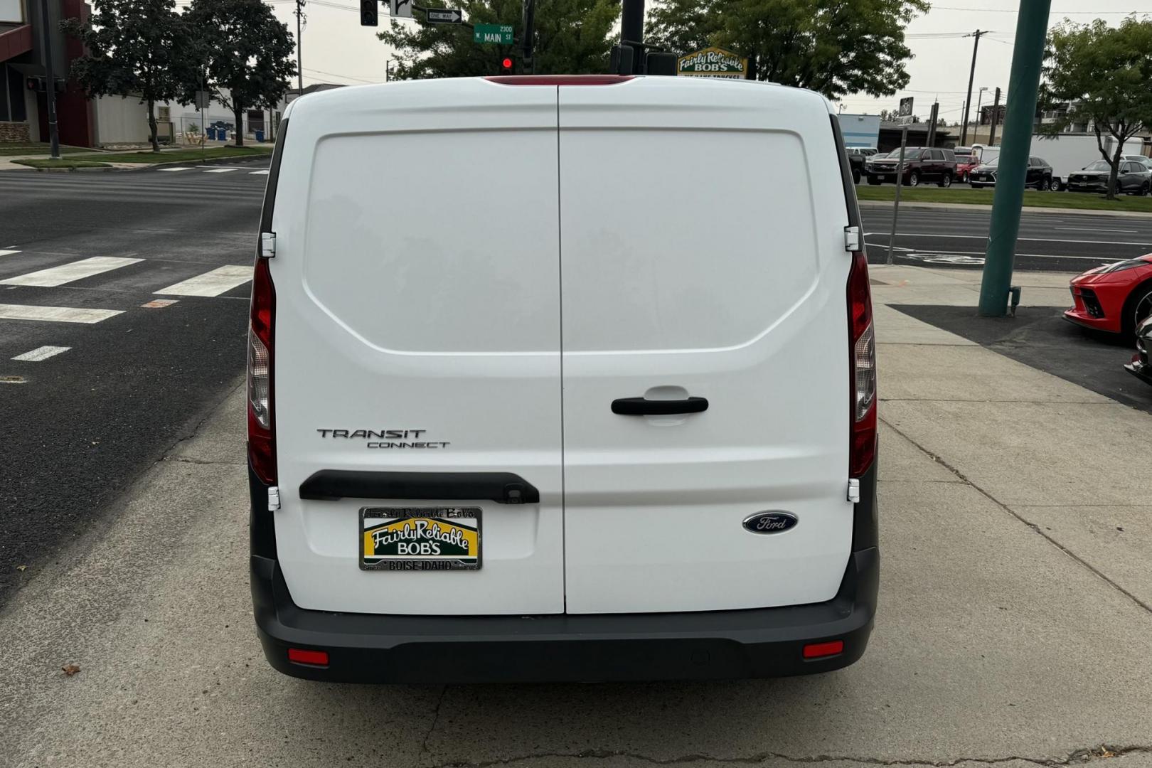 2017 Oxford White /Black Ford Transit Connect Van XL (NM0LS7E73H1) with an 4 Cyl 2.5 Liter engine, Automatic 6 Speed transmission, located at 2304 W. Main St., Boise, ID, 83702, (208) 342-7777, 43.622105, -116.218658 - Low Mileage Connect Van! - Photo#1