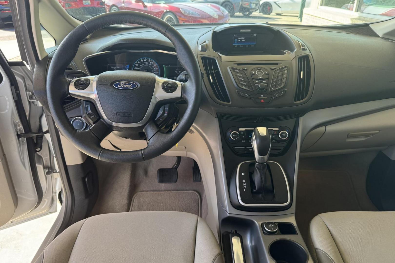 2015 Silver /Tan Ford C-Max Hybrid SE (1FADP5AU9FL) with an 4 Cyl 2.0 Liter Hybrid engine, Automatic transmission, located at 2304 W. Main St., Boise, ID, 83702, (208) 342-7777, 43.622105, -116.218658 - Photo#7