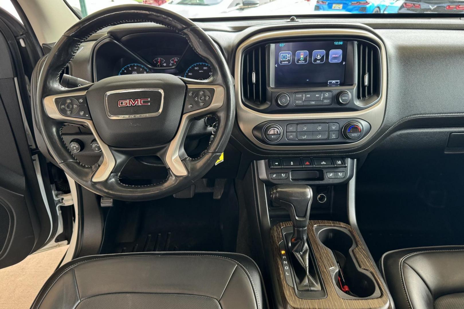 2018 Summit White /Jet Black GMC Canyon Crew Cab Denali (1GTG6EEN5J1) with an V6 3.6 Liter engine, Automatic 8 Speed transmission, located at 2304 W. Main St., Boise, ID, 83702, (208) 342-7777, 43.622105, -116.218658 - Very Clean Canyon! Well Optioned Too! - Photo#16