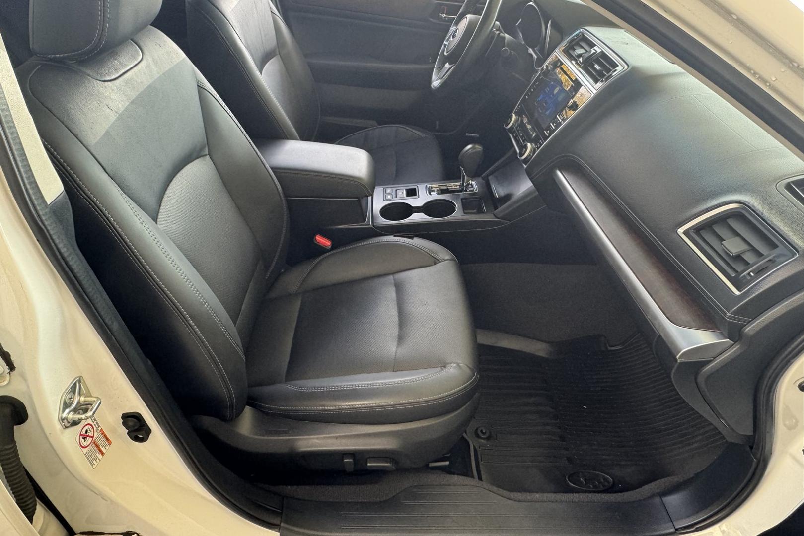 2019 White Diamond Pearl /Black Subaru Outback Limited (4S4BSANC1K3) with an H4 2.5 Liter engine, Automatic transmission, located at 2304 W. Main St., Boise, ID, 83702, (208) 342-7777, 43.622105, -116.218658 - Very Clean And Highly Optioned! - Photo#18