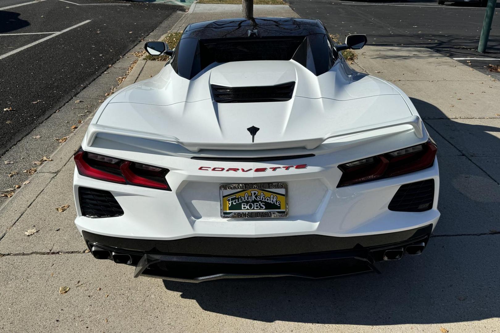 2021 Arctic White /Adrenaline Red Chevrolet Corvette Stingray 3LT Z51 (1G1YC3D40M5) with an V8 6.2 Liter engine, Automatic 8 Speed transmission, located at 2304 W. Main St., Boise, ID, 83702, (208) 342-7777, 43.622105, -116.218658 - 3LT Z51 Convertible! Low Mileage And Awesome! - Photo#24