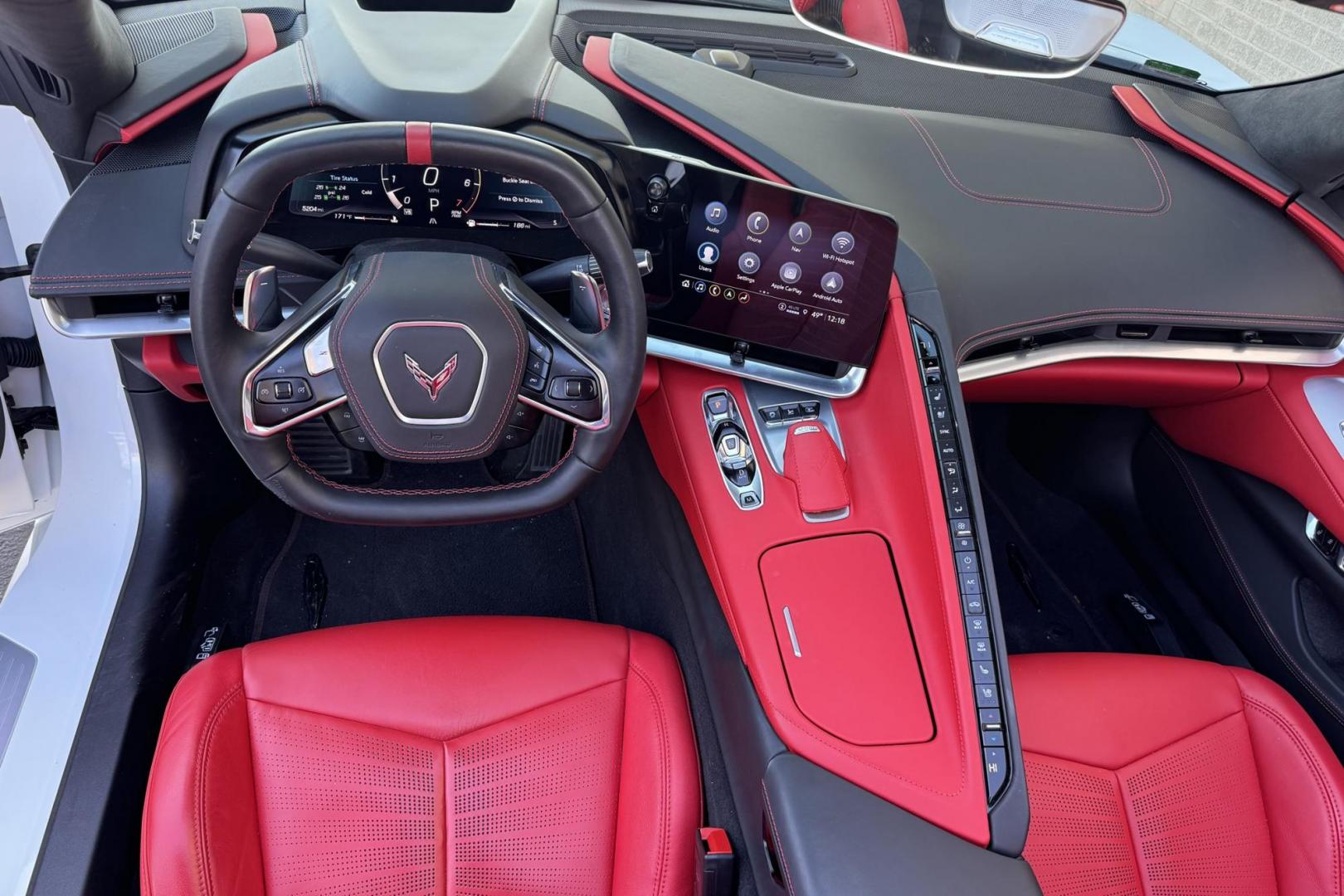 2021 Arctic White /Adrenaline Red Chevrolet Corvette Stingray 3LT Z51 (1G1YC3D40M5) with an V8 6.2 Liter engine, Automatic 8 Speed transmission, located at 2304 W. Main St., Boise, ID, 83702, (208) 342-7777, 43.622105, -116.218658 - 3LT Z51 Convertible! Low Mileage And Awesome! - Photo#7