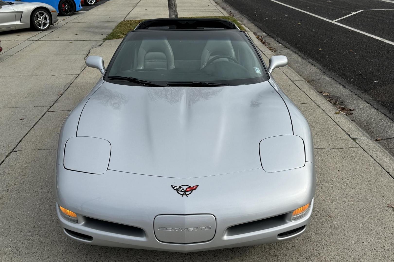 1997 Silver /Gray Chevrolet Corvette (1G1YY22G6V5) with an V8 5.3 Liter engine, Automatic transmission, located at 2304 W. Main St., Boise, ID, 83702, (208) 342-7777, 43.622105, -116.218658 - Affordable Fun! New Tires Too! - Photo#4