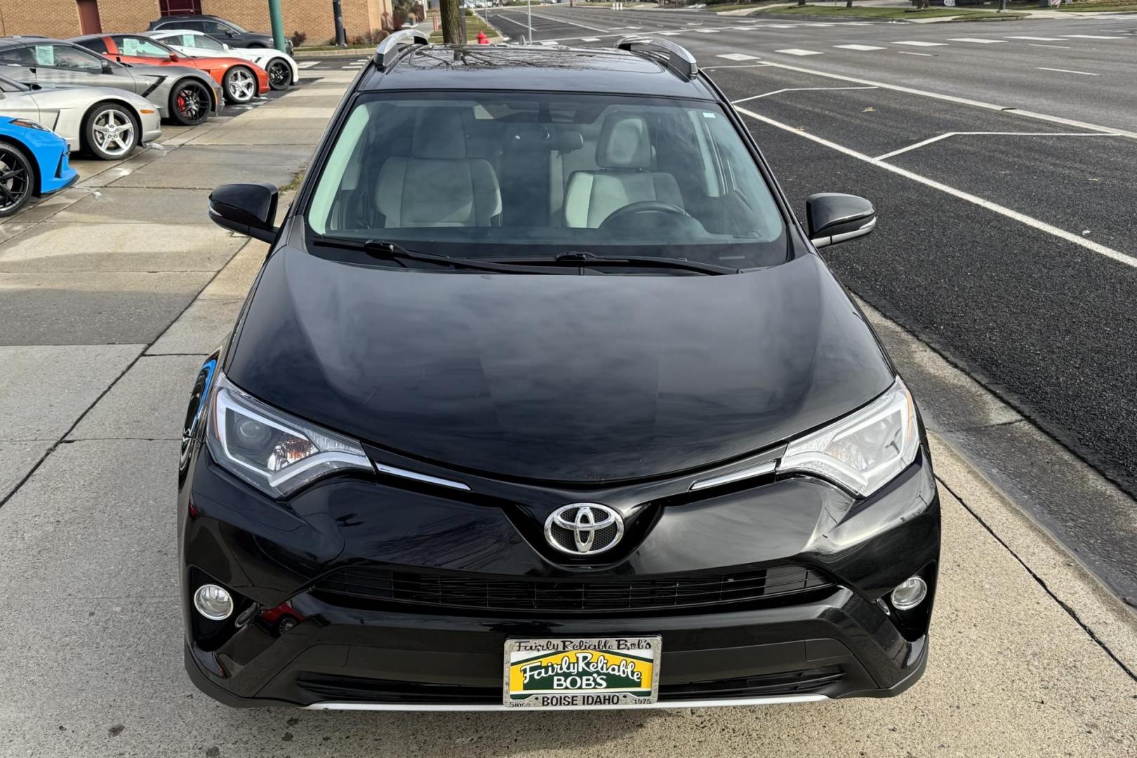 2016 Black /Black/Gray Toyota RAV4 XLE (2T3RFREV2GW) with an 4 Cyl 2.5 Liter engine, Automatic 6 Speed transmission, located at 2304 W. Main St., Boise, ID, 83702, (208) 342-7777, 43.622105, -116.218658 - Nicely Optioned RAV4 All Wheel Drive! - Photo#3