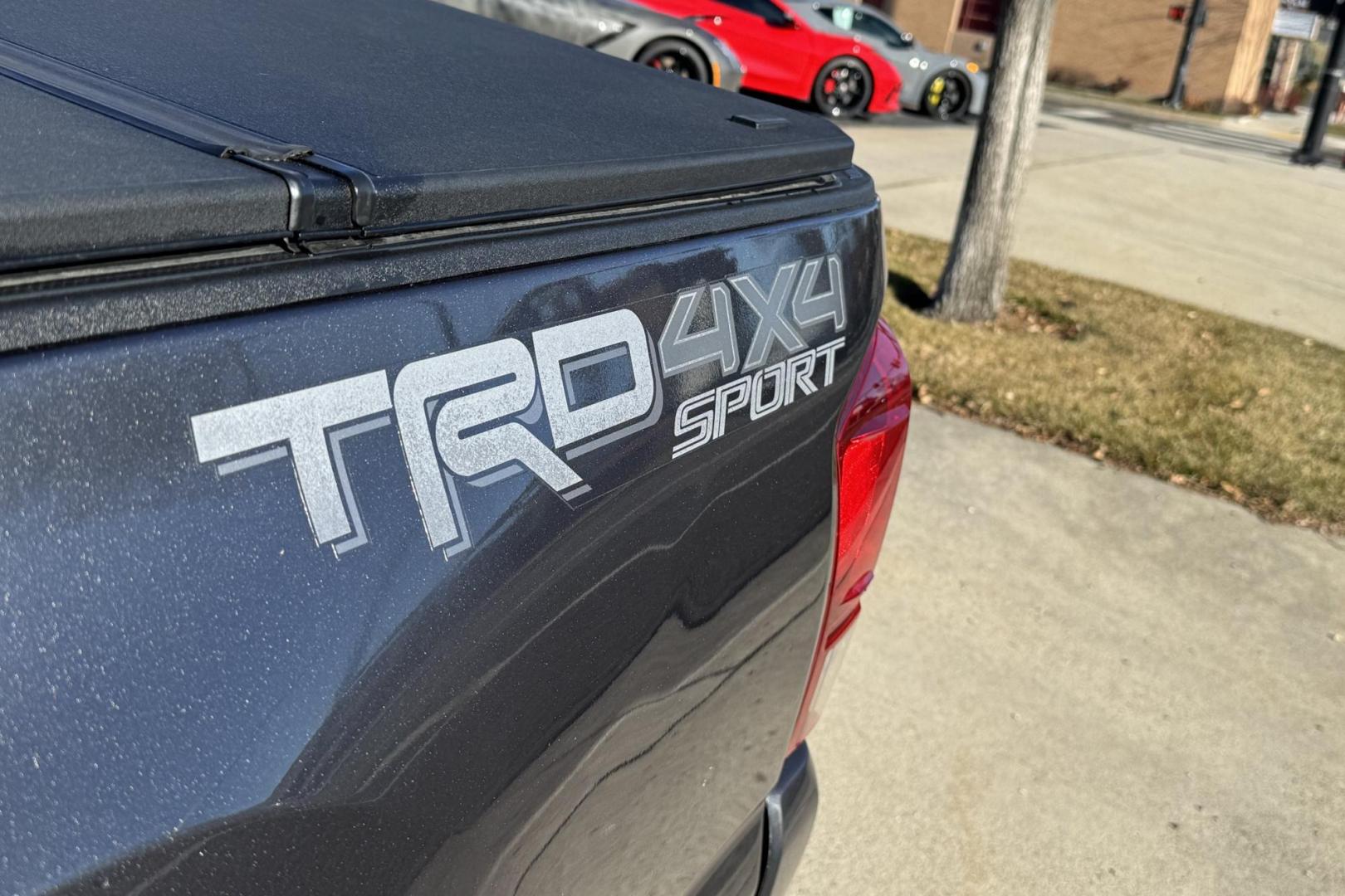 2017 Magnetic Gray /Black Toyota Tacoma TRD Off Road Sport (5TFDZ5BN7HX) with an V6 3.5 Liter engine, Automatic 6 Speed transmission, located at 2304 W. Main St., Boise, ID, 83702, (208) 342-7777, 43.622105, -116.218658 - Ready To Play! - Photo#4