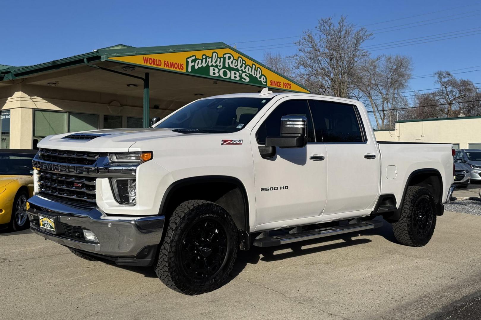 2020 Summit White /Shale Chevrolet Silverado 2500HD LTZ (1GC4YPEY8LF) with an V8 6.6 Liter Turbo Diesel engine, Automatic 10 Speed transmission, located at 2304 W. Main St., Boise, ID, 83702, (208) 342-7777, 43.622105, -116.218658 - Capable And Clean! - Photo#0