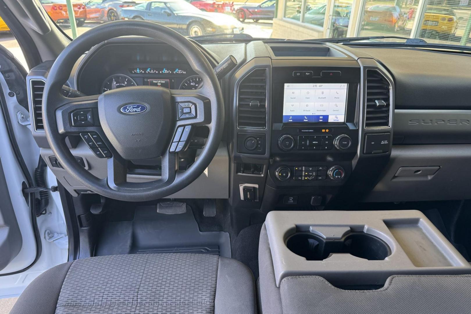 2022 Oxford White /Gray Ford F-250 XLT (1FT7W2BT3NE) with an V8 6.7 Liter Turbo Diesel engine, Automatic 10 Speed transmission, located at 2304 W. Main St., Boise, ID, 83702, (208) 342-7777, 43.622105, -116.218658 - New Tires! Clean Diesel! - Photo#7