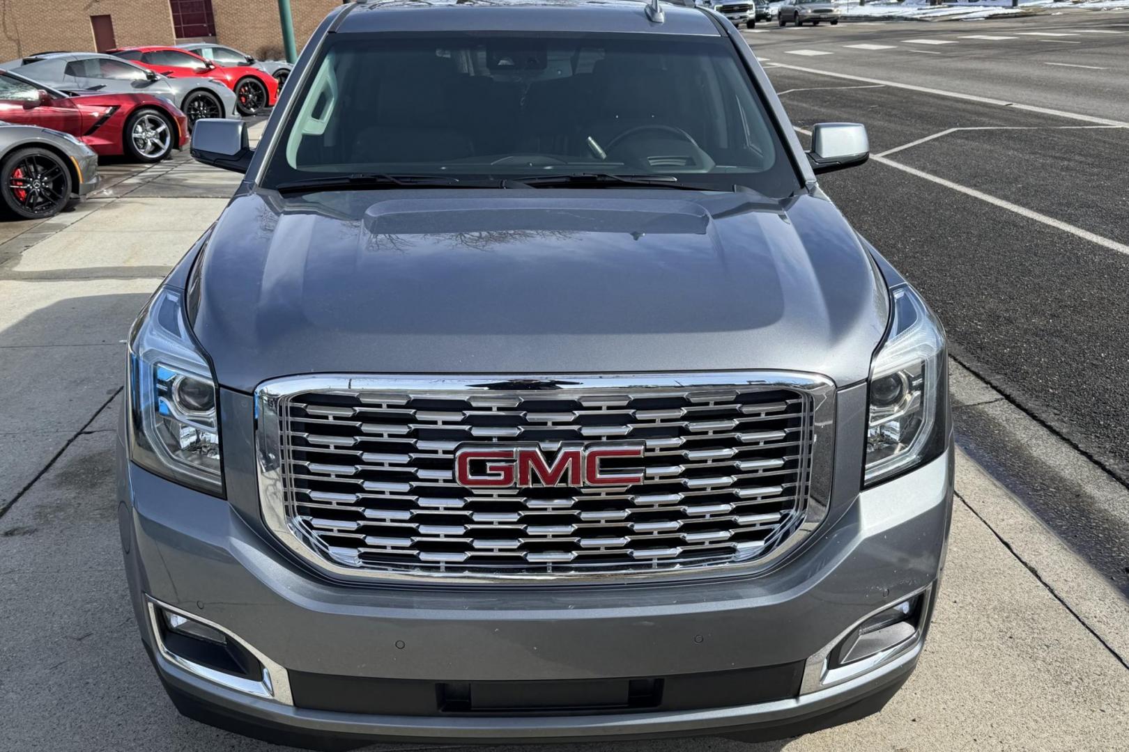 2020 Satin Steel Metallic /Jet Black GMC Yukon XL Denali (1GKS2HKJ2LR) with an V8 6.2 Liter engine, Automatic 10 Speed transmission, located at 2304 W. Main St., Boise, ID, 83702, (208) 342-7777, 43.622105, -116.218658 - Entertainment System! Room For 7! Smooth Ride! - Photo#3