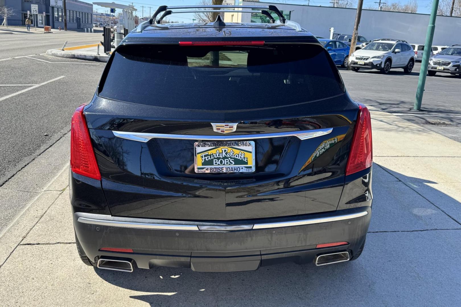 2017 Black /Jet Black Cadillac XT5 Premium Luxury (1GYKNERS1HZ) with an V6 3.6 Liter engine, Automatic 8 Speed transmission, located at 2304 W. Main St., Boise, ID, 83702, (208) 342-7777, 43.622105, -116.218658 - New Tires! Loaded With Safety Features Too! - Photo#1