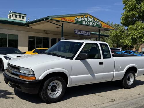 2003 Chevrolet S-10 Extended Cab 3 Door