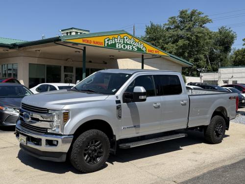 2019 Ford F-350 SuperDuty Crew Cab Lariat Powerstroke Diesel Long Bed 4x4